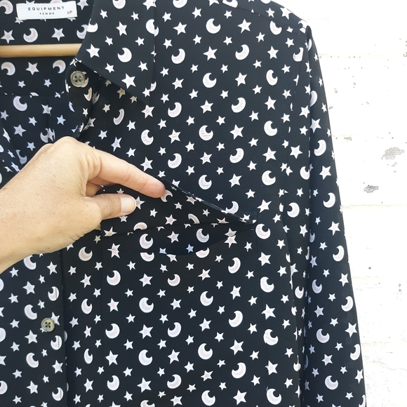 Equipment Shirt Silk Button Down Moon Star - Picture 7 of 12